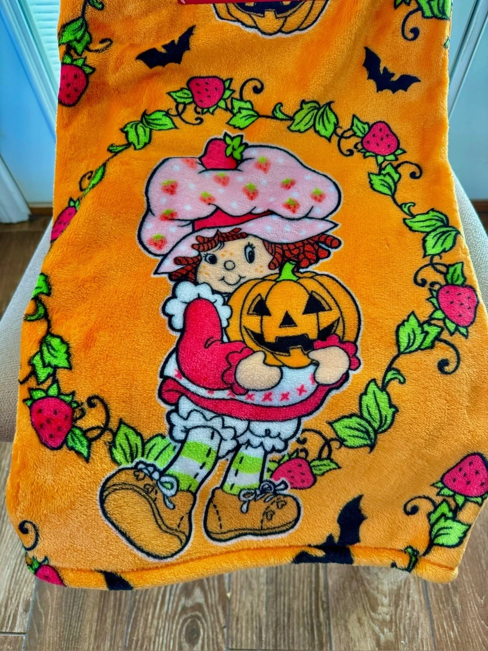 Strawberry Shortcake Halloween Orange Jack O’ Lantern Blanket 50” x 70” NWT